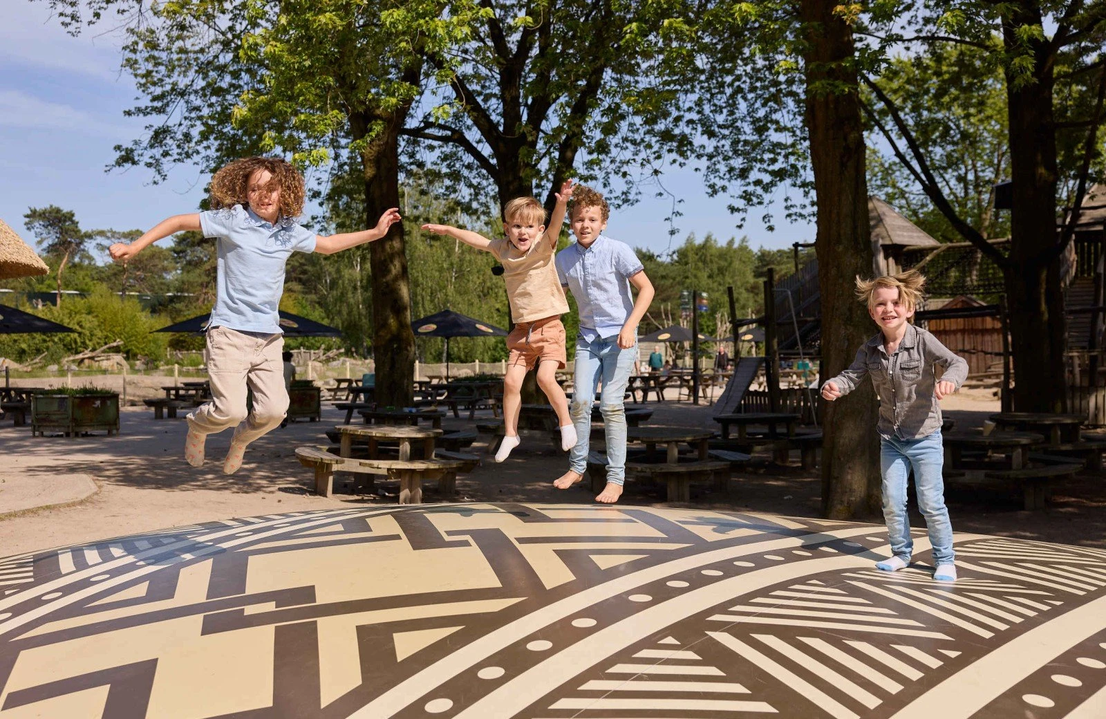 Safaripark beekse bergen springkussen